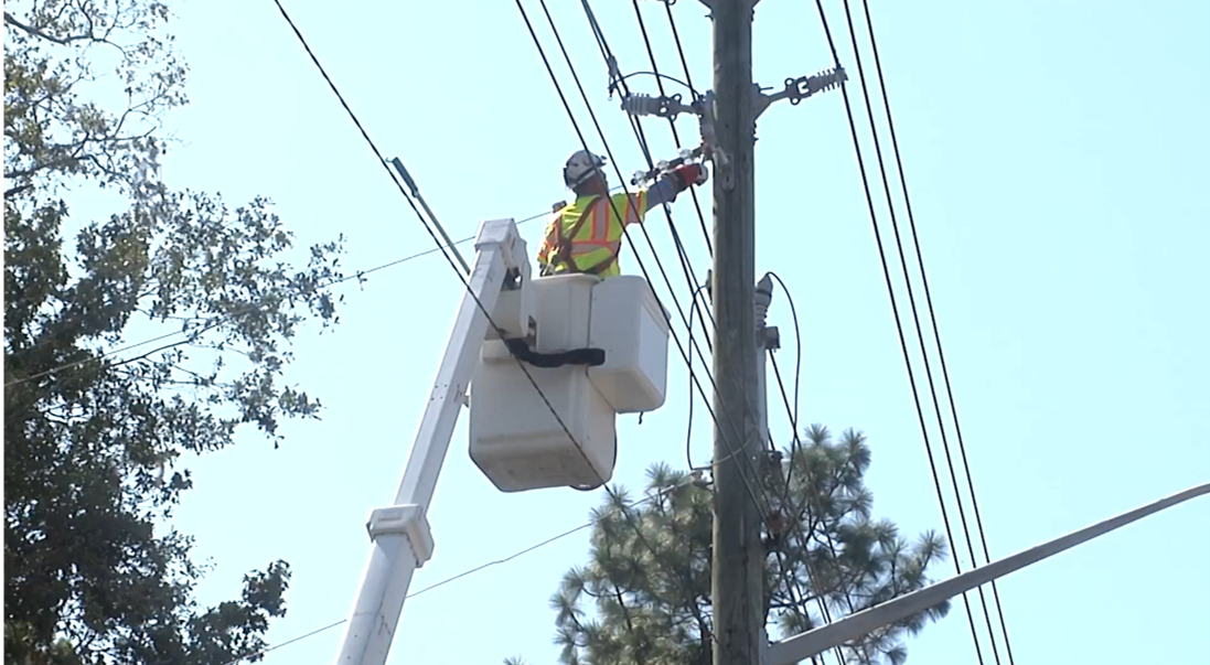 Gainesville Regional Utilities was able to finally restore electricity to remaining power outages from Hurricane Irma. Gary Mckenzie, a safety and training coordinator for GRU, said this hurricane left the worst damage he has seen in his 37 years of working for GRU. Solon Bellot, another safety and training coordinator, said about 53,000 customers’ power outages have been restored. He, his crew and a crew from Indiana have been working to restore power since the winds died down Monday, Sept. 11.